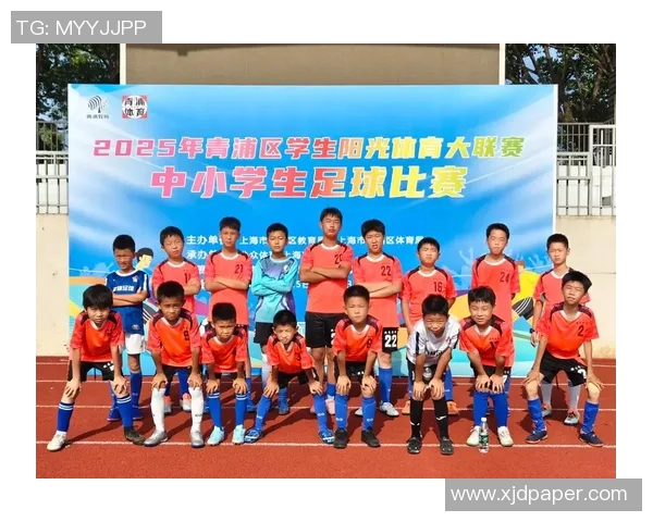 连线足球巨星探秘绿茵场上荣耀与背后不为人知的精彩故事